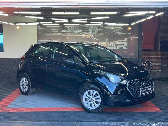 HYUNDAI HB20 1.0 UNIQUE 12V FLEX 4P MANUAL